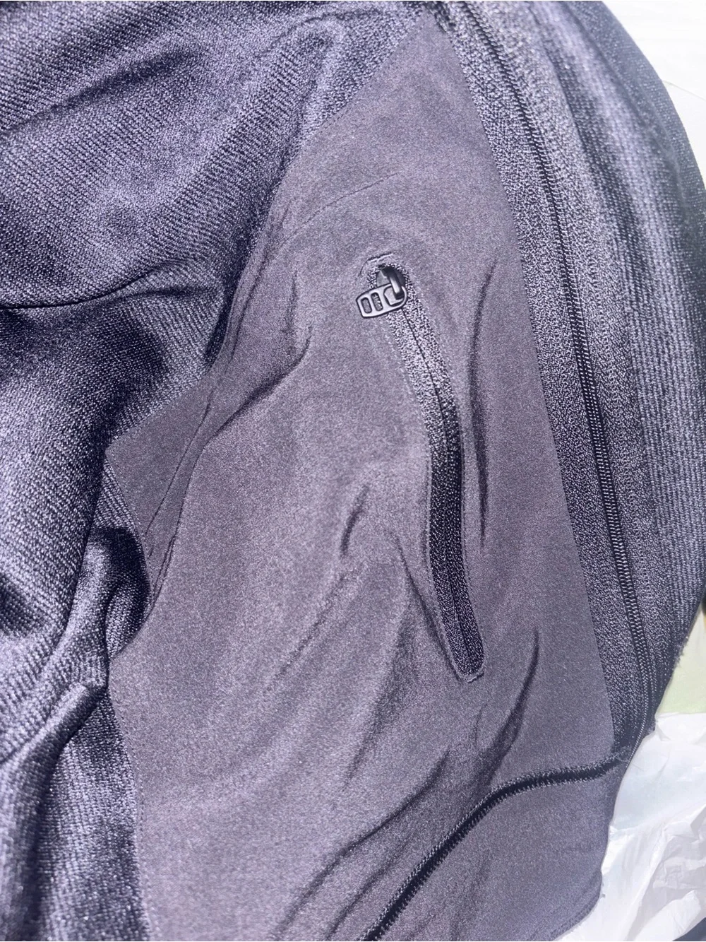 Lululemon Black Commuter Crew Neck Sweatshirt Hidden Zip Pocket Size SX